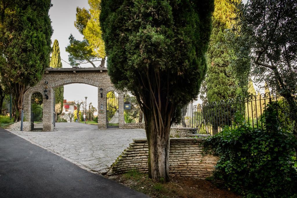 Hotel Mon Repos Sirmione Exterior photo